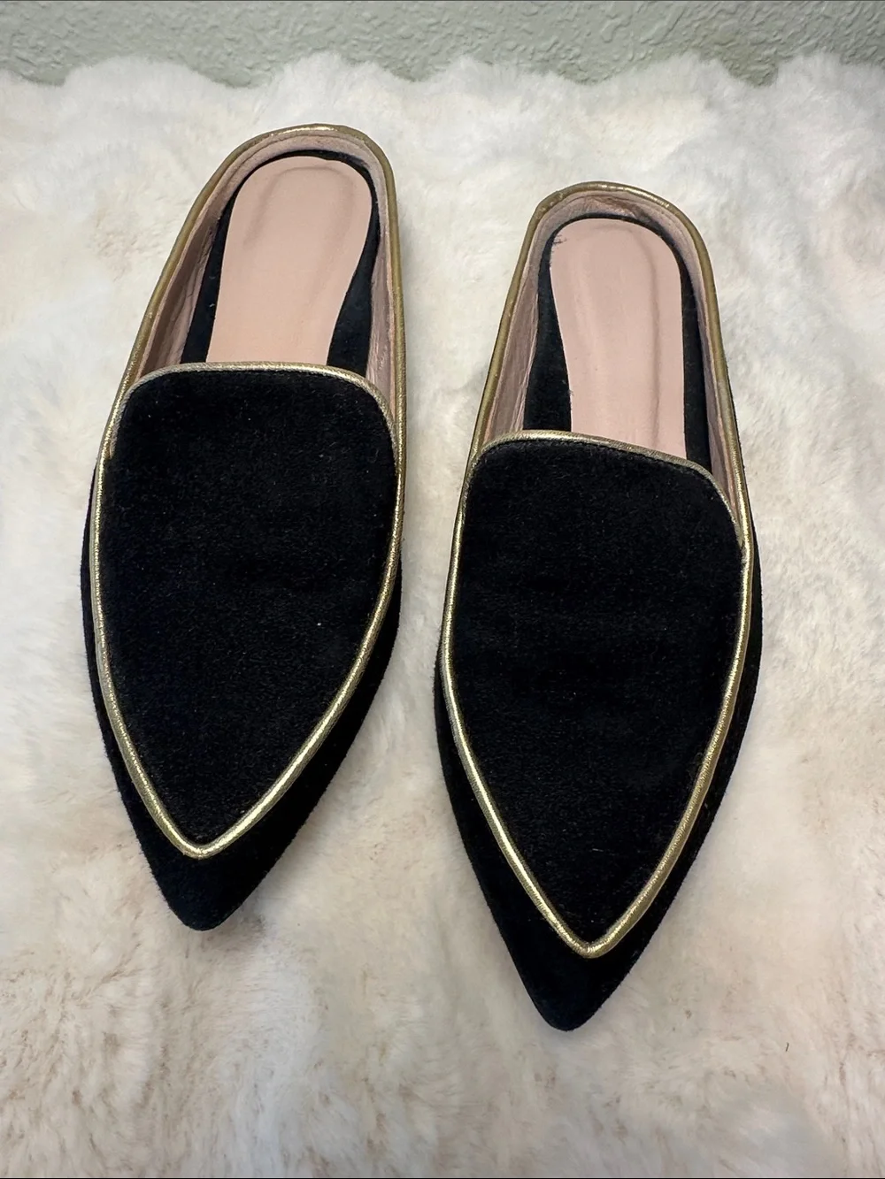Taryn Rose Pointed Toe Suede Mule Loafers